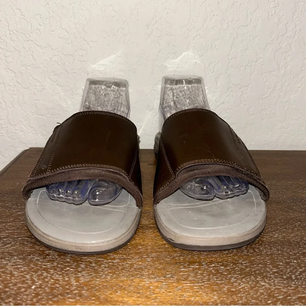 Vionic Brown Slide Sandals - Picture 4 of 10